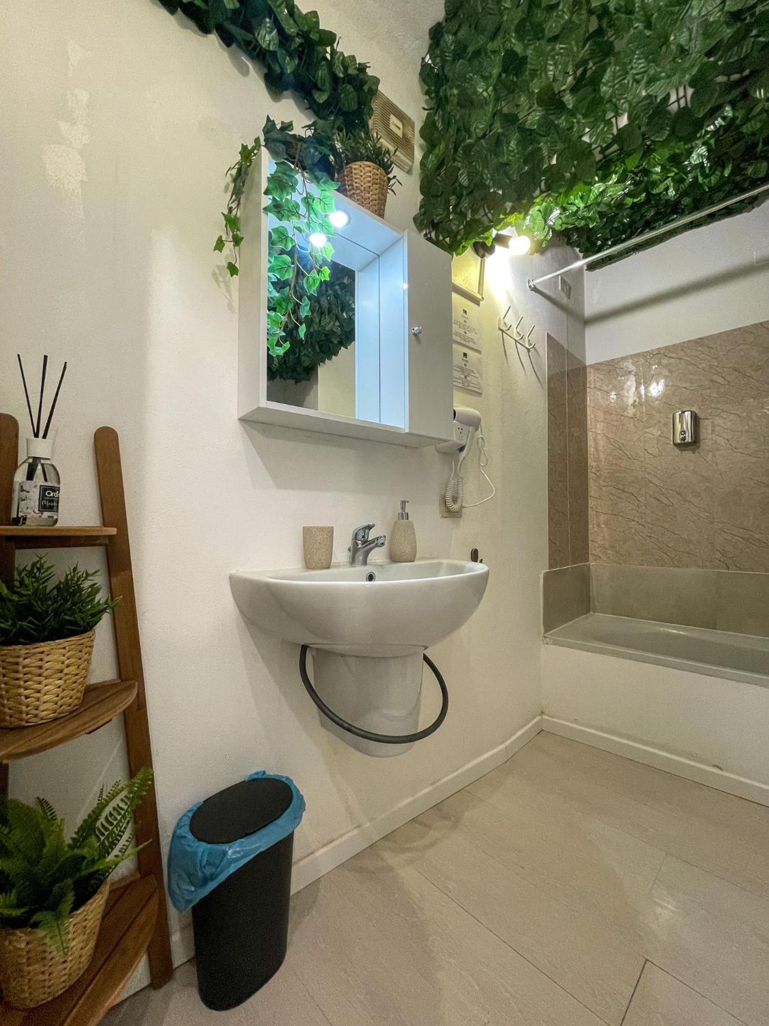 מילאנו Home In Town - Home In City Life Near San Siro Stadium מראה חיצוני תמונה