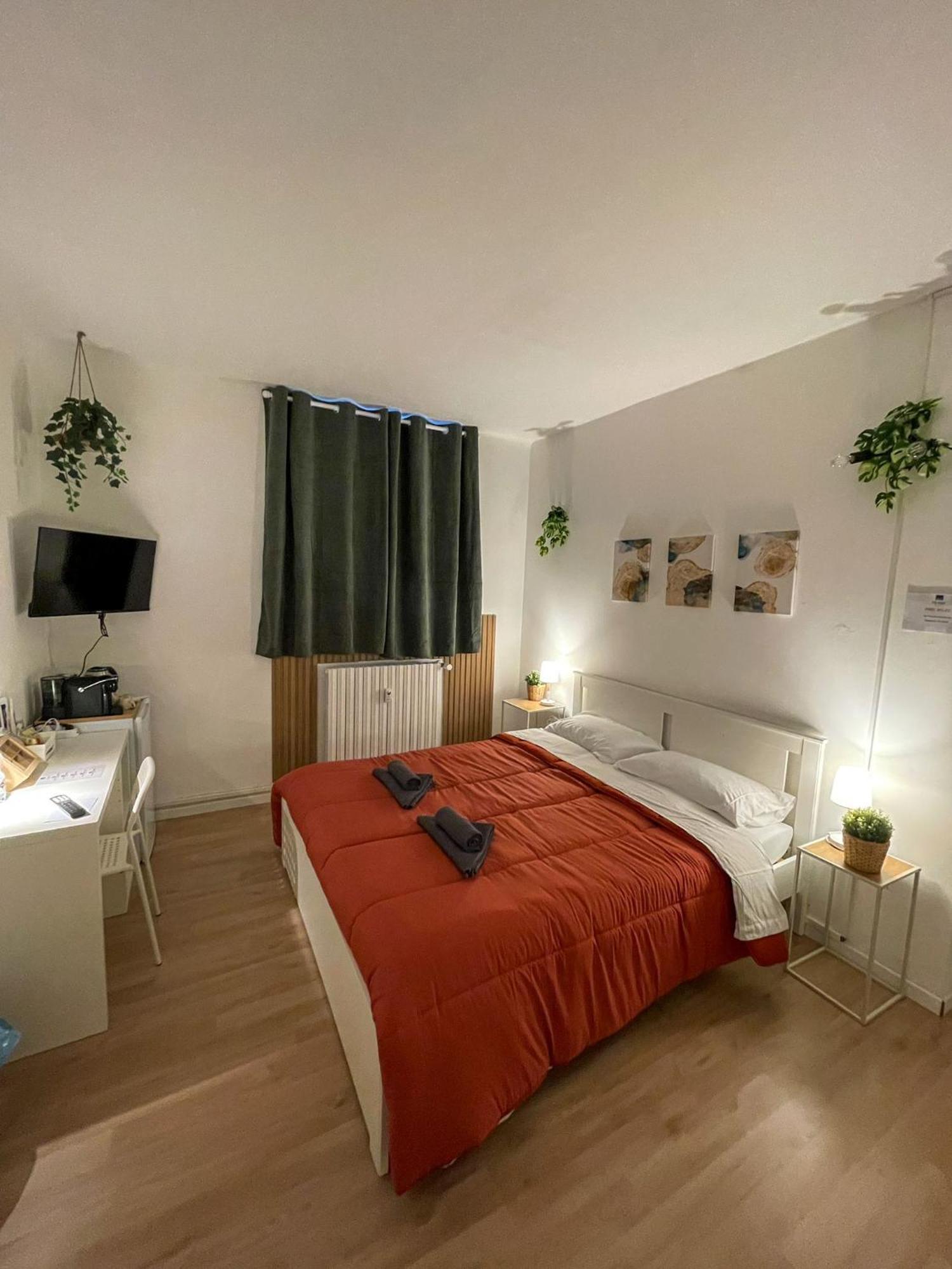 מילאנו Home In Town - Home In City Life Near San Siro Stadium מראה חיצוני תמונה