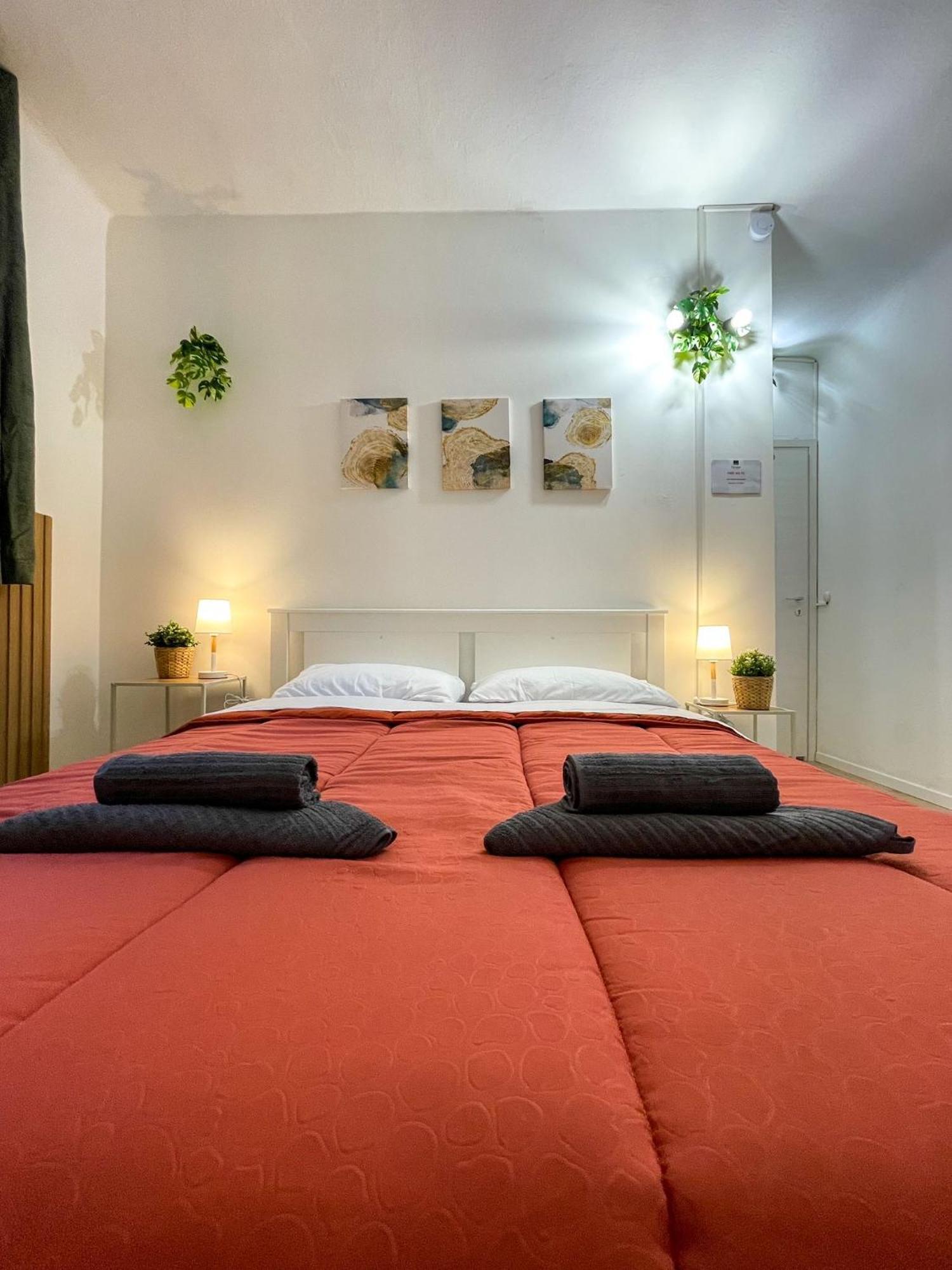 מילאנו Home In Town - Home In City Life Near San Siro Stadium מראה חיצוני תמונה